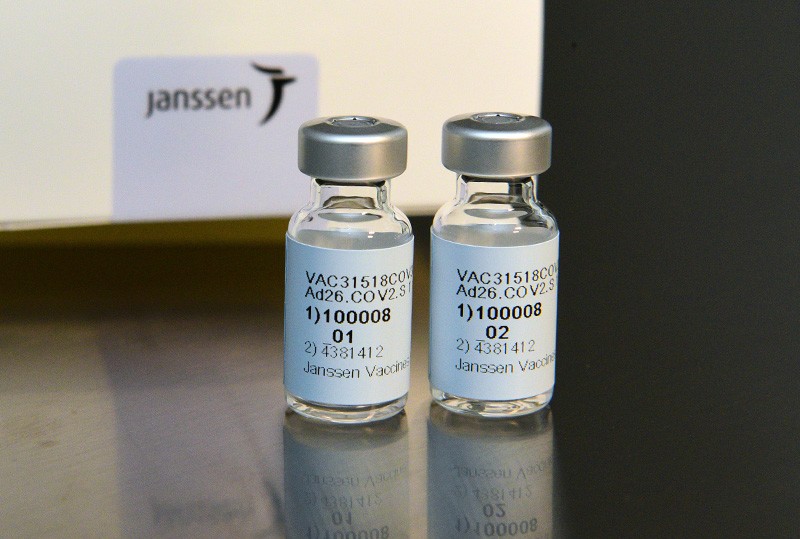 Ad26.COV2-S (SARS-CoV-2 vaccine) Ad26.COV2-S (SARS-CoV-2 vaccine)