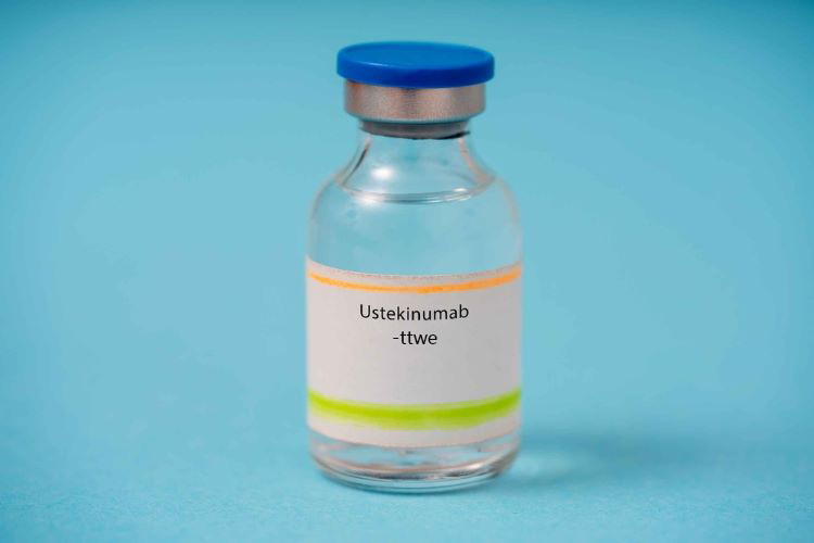 Pyzchiva (ustekinumab-ttwe) Pyzchiva (ustekinumab-ttwe)